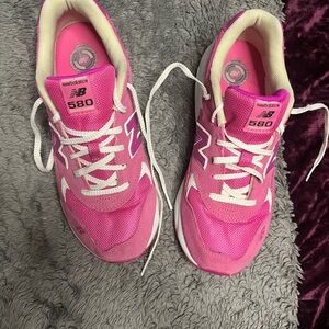 New Balance Women's 580 Pink Sneakers
